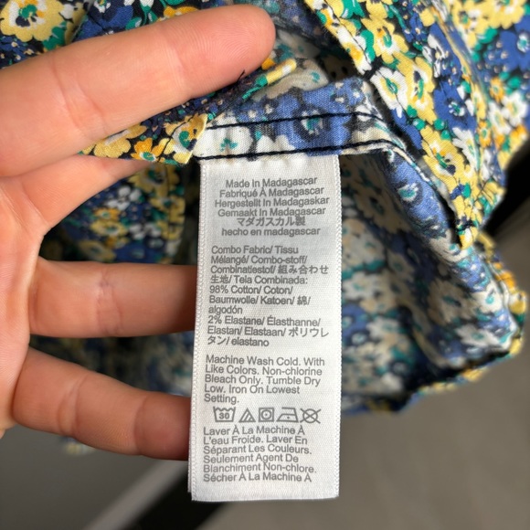 J. Crew Men's Printed Short Sleeve Slim Flex Casual Shirt - Picture 5 of 7